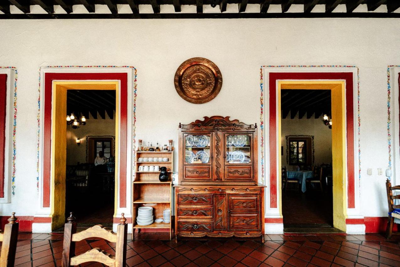 Best Western Plus Posada De Don Vasco Pátzcuaro Extérieur photo Interior of the house