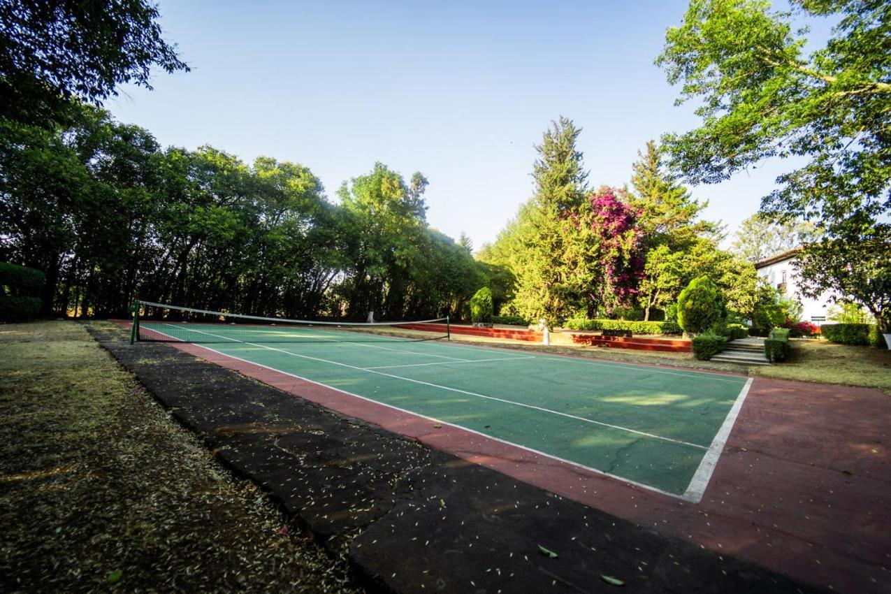 Best Western Plus Posada De Don Vasco Pátzcuaro Extérieur photo Tennis courts at the University of Nottingham